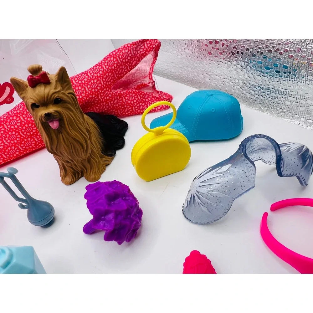 Mattel Barbie Miscellaneous W Bag Dog‎ Shoes Aware Hats Modern Doll Accessories